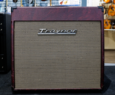 Store Special Product - Traynor - YCV20WR